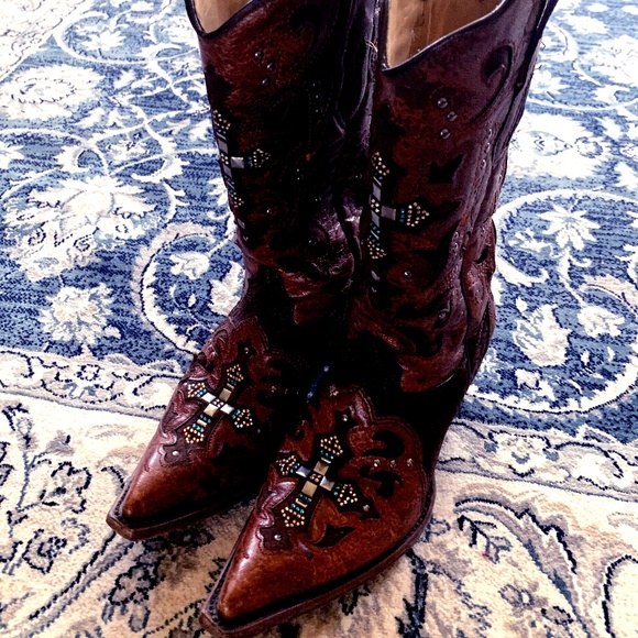 Women's Corral Vintage Cowboy Boots - Picture 1 of 6